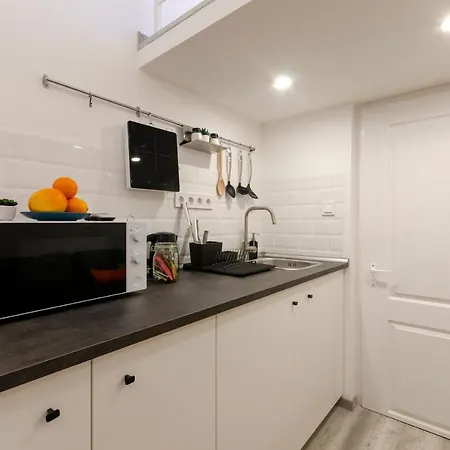 Bartok מלון דירות *