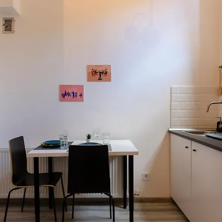 Bartok מלון דירות *