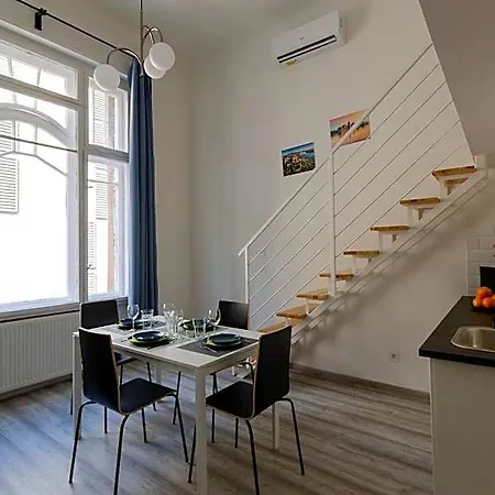 Bartok Aparthotel